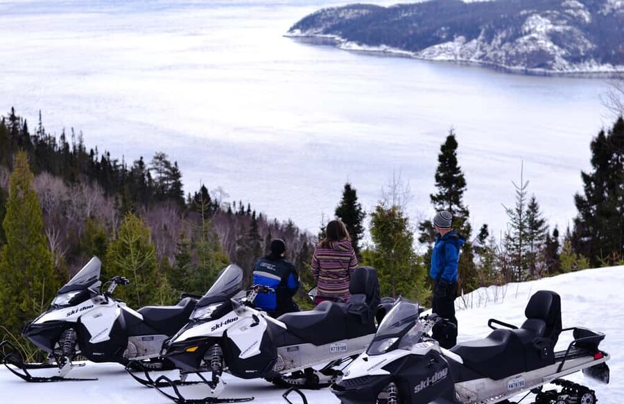 15 min. Tadoussac: Snowmobile Expedition in Saguenay Fjord - Choosing Your Ride Length: 90 Minutes to a Full Day