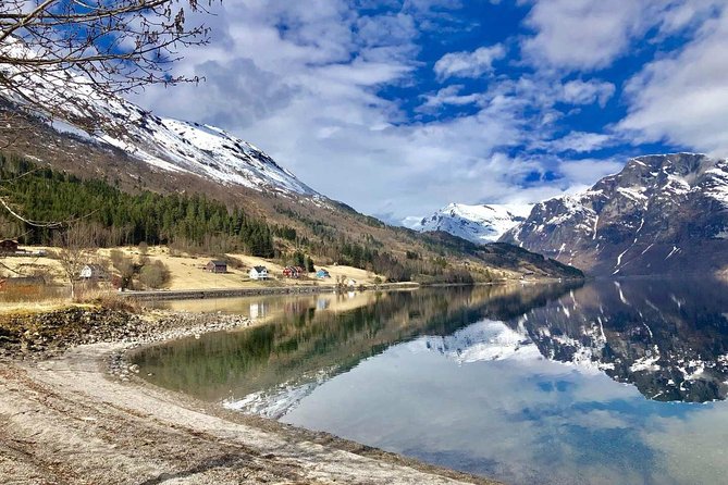 7-Day Scenic Scandinavian Tour from Copenhagen exploring Denmark, Sweden and fjords in Norway - Oslo City Hall plus Vigeland Park: art and architecture with actual meaning