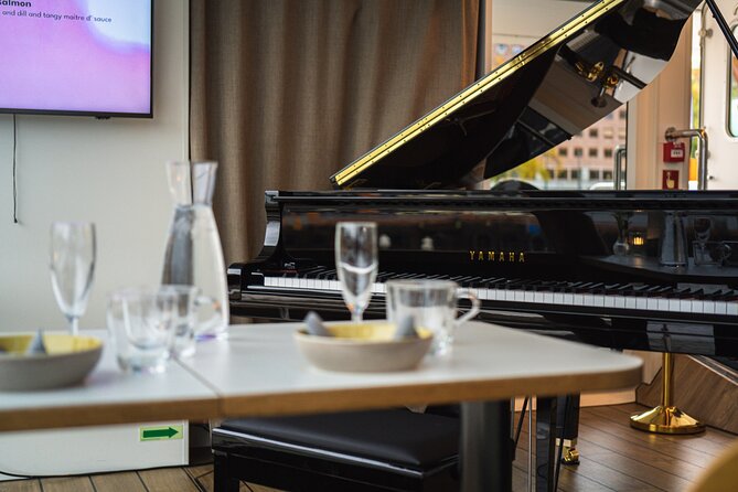 Afternoon Tea and Classic Concert on the Fjord - Afternoon Tea with Einer’s chefs: What to expect from the food
