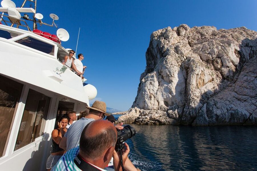 Baška: Rab Island and Zavratnica Fjord Boat Tour with Lunch - Key highlights that make this trip worth your time
