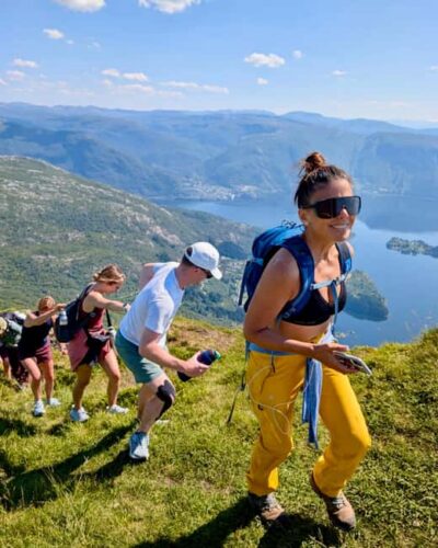Bergen: Fjord Hiking - Safety briefing (5 minutes) that actually sets expectations