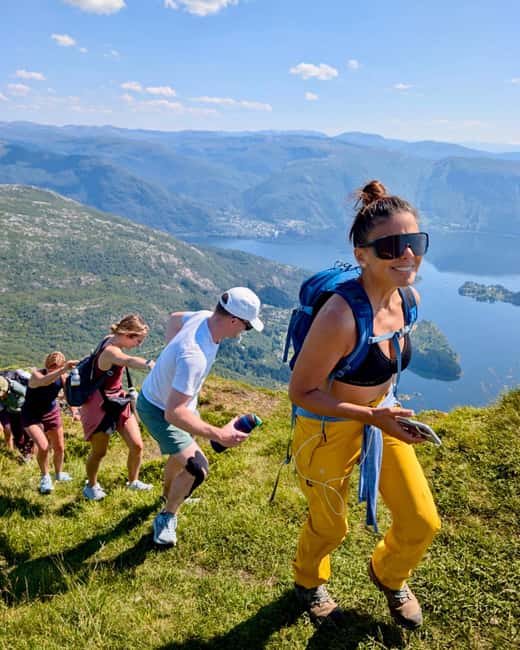 Bergen: Fjord Hiking - Safety briefing (5 minutes) that actually sets expectations