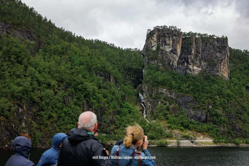 Bergen: Mostraumen Fjord & Waterfall Cruise - Waterfalls and the Fjord’s Upper-End Drama