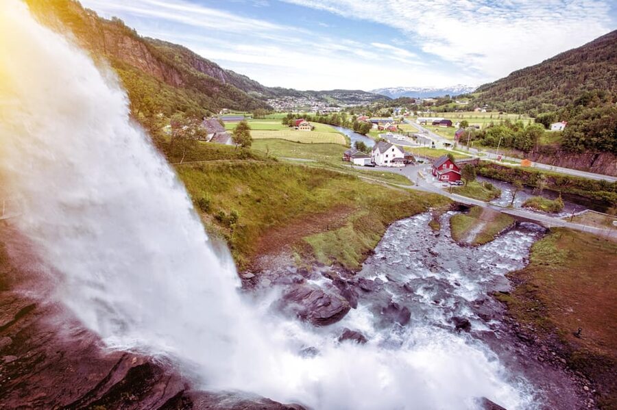 Bergen: Private Waterfalls and Wonders of Fjord Norway - Vøringfossen: the waterfall that turns sound into a full-body experience