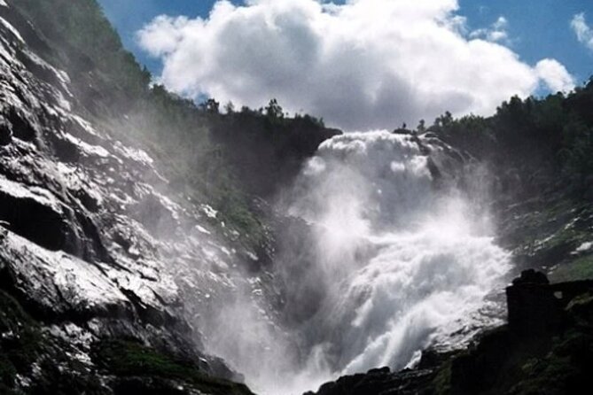 Bergen to Flam "The King of Fjords" One-Way or Round-Trip Cruise Ticket - The Real Value at $185.31: When This Ticket Is a Bargain (and When It Isn’t)