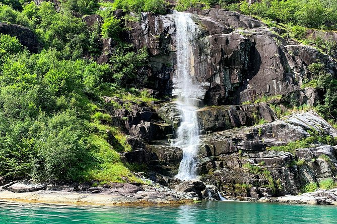 Bergen to Hardangerfjord VIP car + private yacht Fjord cruise - Waterfall stop that earns its reputation: Steinsdalsfossen