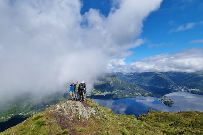 Fjord Hiking - Private tour - Choosing the summit: Hananipa, Bruviknipa, or Arnanipa
