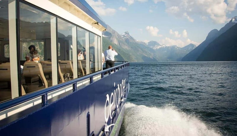 From Ålesund: Round Trip Fjord Cruise to Geirangerfjord - Finding Skansekaia: Starting Smoothly in Ålesund