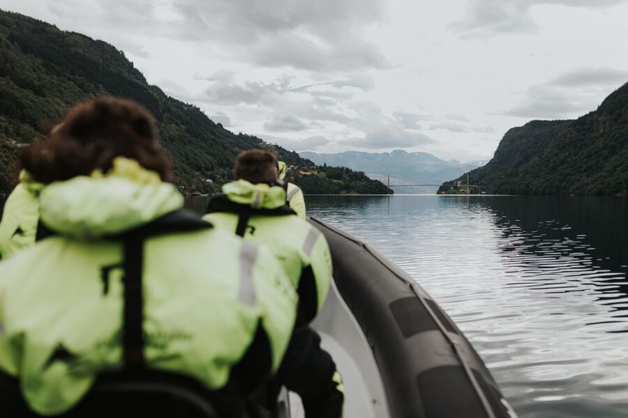 From Norheimsund: Hardangerfjord & Fyksesund RIB Fjord Tour - Gear and Comfort on an Open RIB Boat