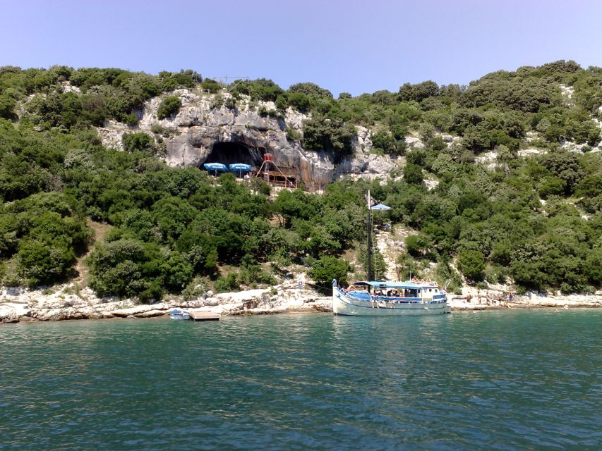 From Pula: Day Cruise to Rovinj, Lim Fjord, and Red Island - Red Island swim stop: relaxing beach time with a few tradeoffs