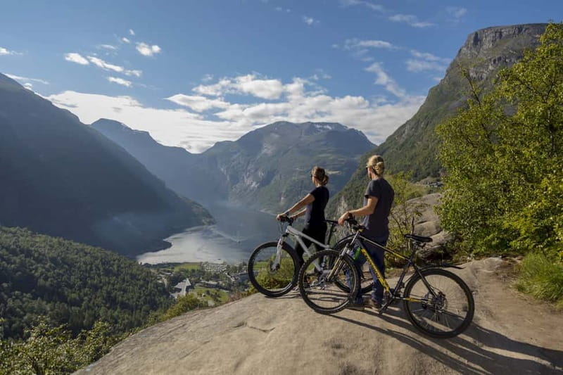 Geiranger Fjord: Downhill Self-Guided Bike Tour - Where You Meet and How You Get Ready in Geiranger