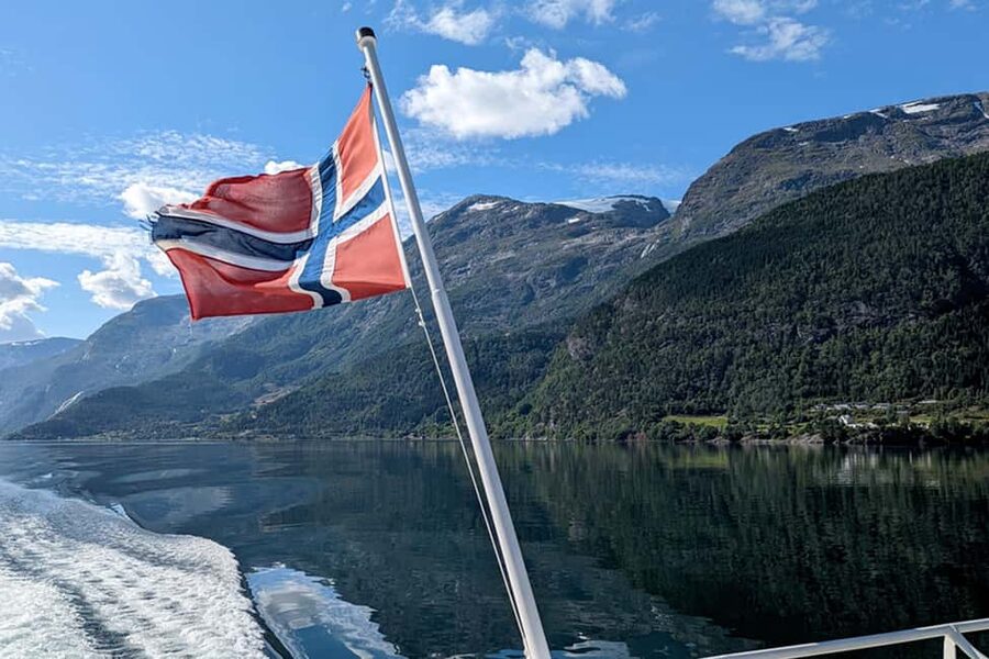 Geiranger Fjord Tour from Geiranger (with stop in Hellesylt) - What to Expect on Board: Comfort, Layers, and Viewing Rhythm