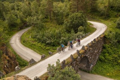 Geiranger: Sky to Fjord Downhill Biking Adventure - Stop-by-Stop: Flydalsjuvet and the Viewpoints You Actually Remember