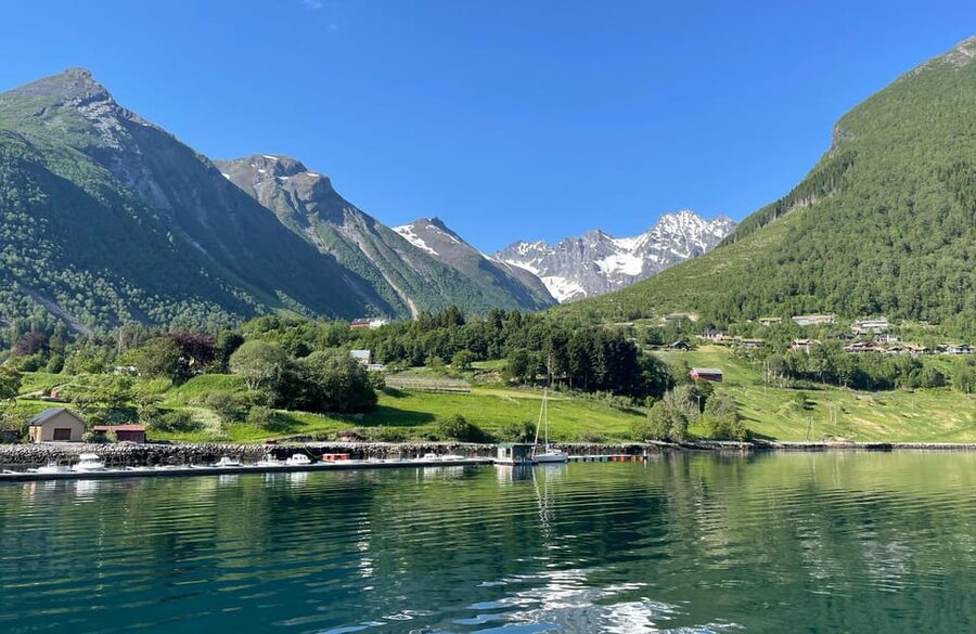 Hjørundfjord Fjord Cruise roundtrip from Ålesund - Who this cruise suits best (and who might want a different format)
