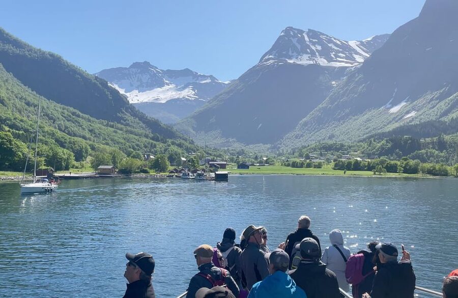 Hjørundfjord Fjord Cruise roundtrip from Ålesund - Should you book this Hjørundfjord cruise from Ålesund?