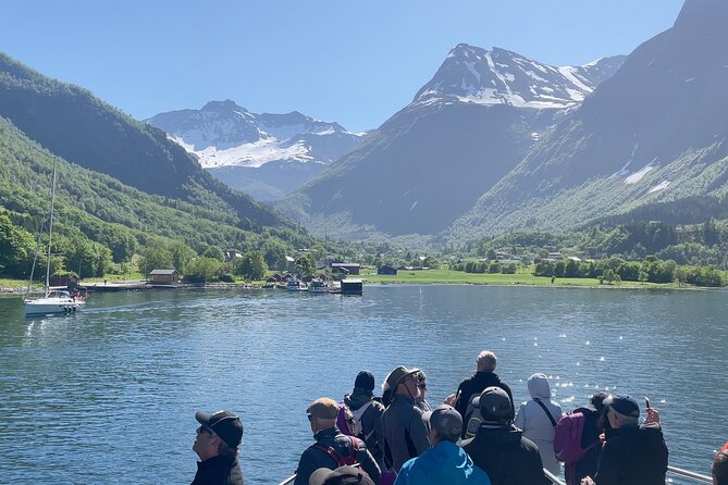 Hjørundfjord Fjord Tour Roundtrip from Ålesund - Comfort, Seating, and the Weather Reality Check