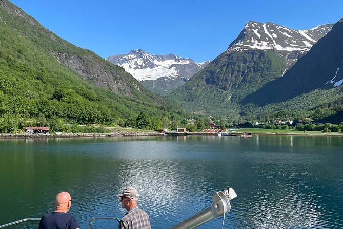 Hjørundfjord Fjord Tour Roundtrip from Ålesund - Communication and Why You Should Pay Attention at Stops