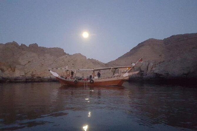 Khasab Dhow Cruise To Musandam Fjords With Lunch Onboard - A carpeted dhow day in Khasab: what you’re really buying