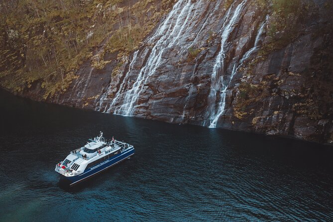 Mostraumen Fjord Cruise - Key Points at a Glance
