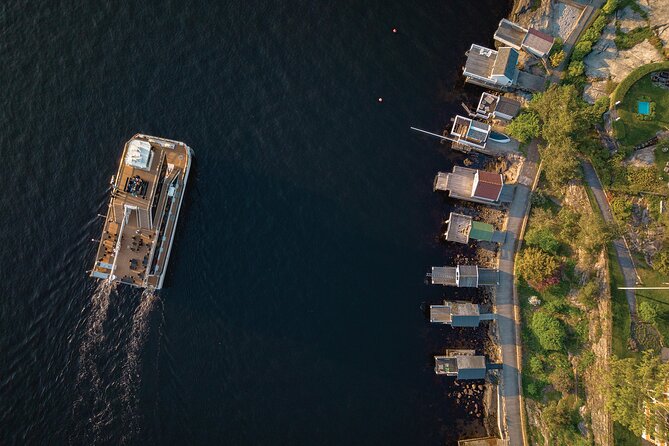 Oslo fjord 3-Course Dinner Cruise with Live Music - Key highlights at a glance