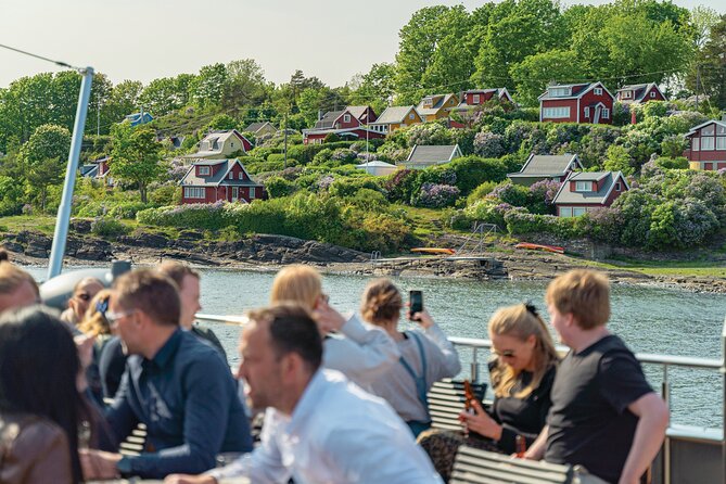 Oslo Fjord Brunch & Bubbles Cruise - Dyna Lighthouse: the fjord landmark you’ll actually notice
