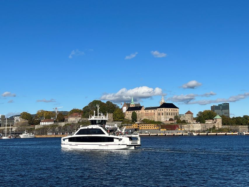 Oslo: Guided Oslo Highlights Tour by bus & Oslofjord cruise - The coach ride: a guided overview that actually feels useful