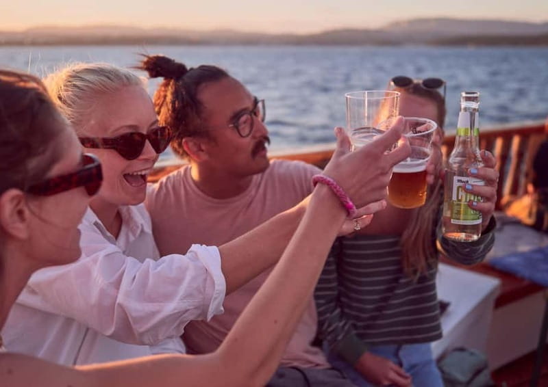 Oslo: Oslofjord Fjord-Style Dinner Cruise - Dinner on Deck: What You Actually Eat (Shrimp, Bread, Aioli, Lemon)