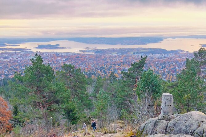 Oslo’s Ultimate Fjord View Hike & Norwegian Waffle Workshop - Guide Style: What Andreas and Viola Add to the Day