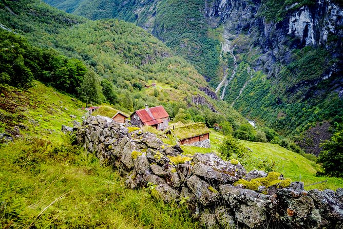 Oslo To Bergen Self-Guided Full Day Trip with Flåm Railway And Fjord Cruise - Oslo Morning: Your Only Job Is Getting to Oslo Central Station