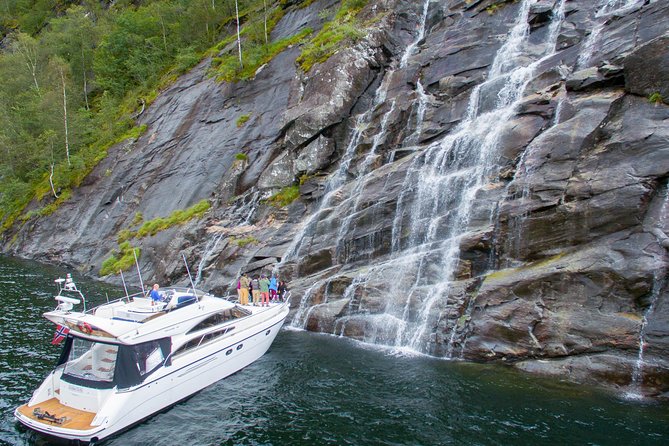 Private Fjord and waterfalls cruise to Modal- Mostraumen - From Bryggen to the Fjord: Starting the Day in Bergen’s Best Light