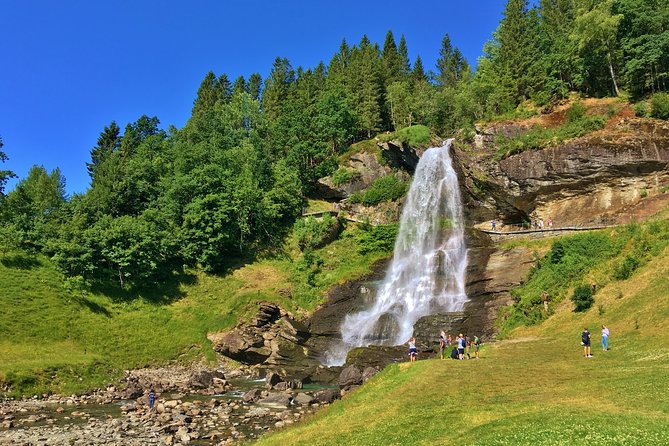PRIVATE GUIDED TOUR: Queen of the Fjords - tour from Bergen, 6 hours - Bergen as your launch pad