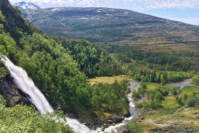 PRIVATE GUIDED TOUR: Queen of the Fjords - tour from Bergen, 6 hours - Osøyro and the return to Bergen