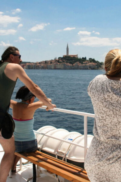 Rovinj: Lim Fjord and Pirate Cave Boat Tour - The slower drive to the fjord end: where the day turns into real downtime