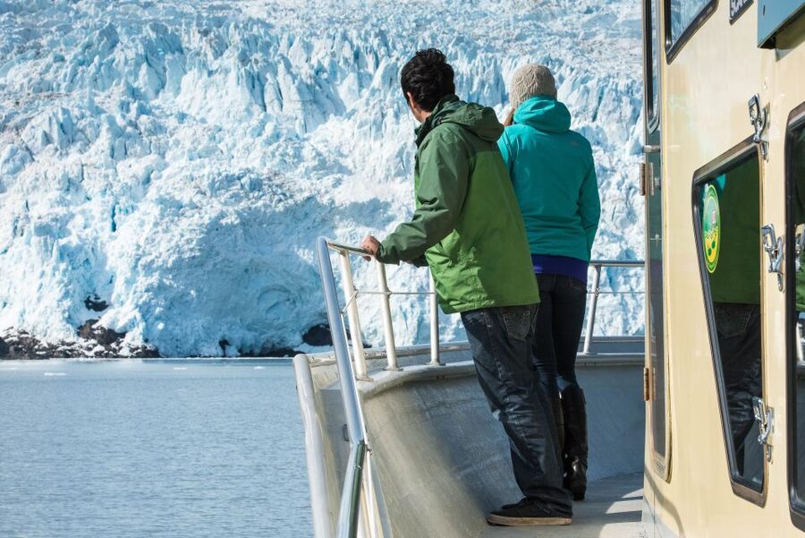 Seward: Kenai Fjords National Park Extended Cruise - Small-Vessel Touring: Why Limited Passengers Matter