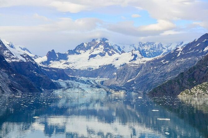 Tracy Arm Fjord and Glacier Explorer from Juneau - Glacier viewing tips that make a difference
